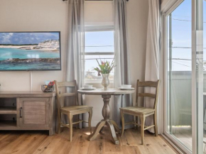 A4609b- Sunset Cliffs Dream Apartment